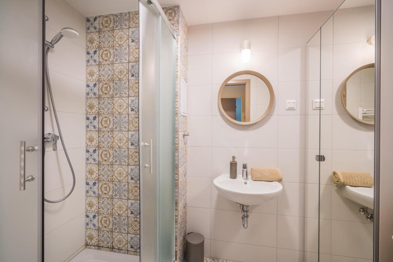 Mf Adriana Panorama Apartment Шиофок Экстерьер фото